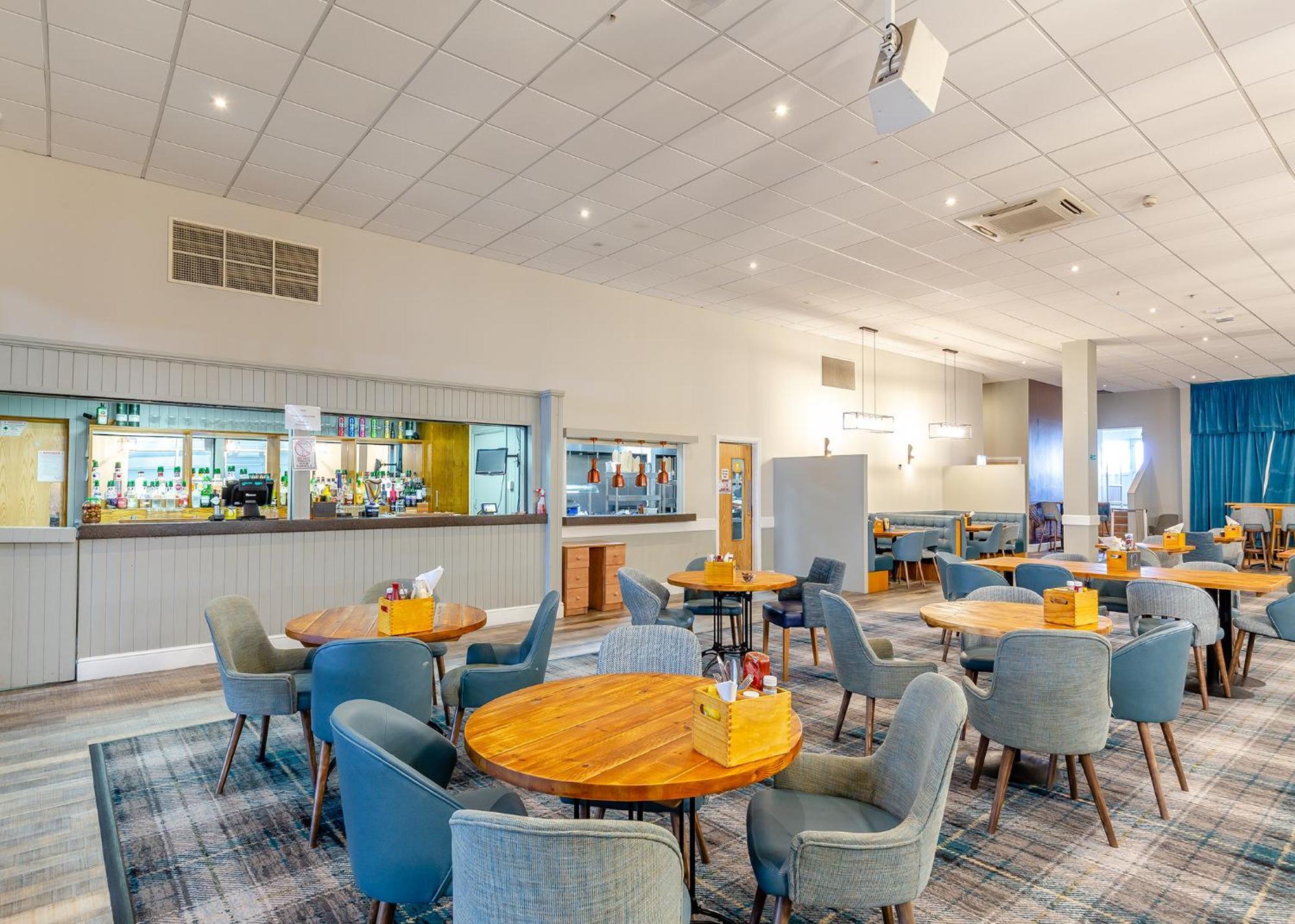 North Devon Resort Илфракомб Екстериор снимка